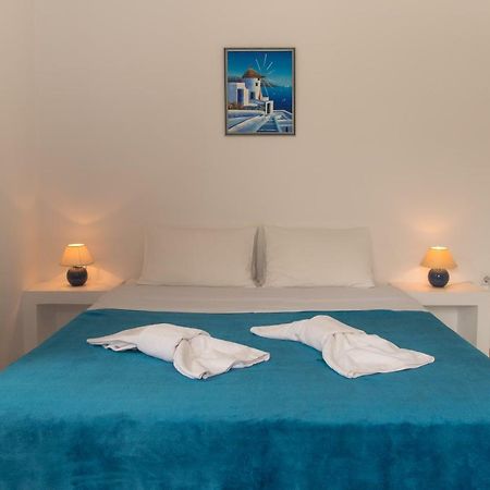 Evgenia Rooms And Apartments Folegandros Town Exterior photo