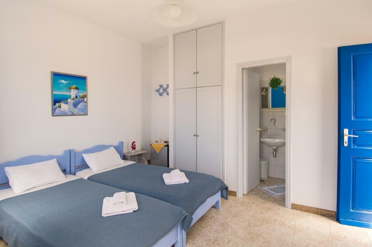 Evgenia Rooms And Apartments Folegandros Town Exterior photo
